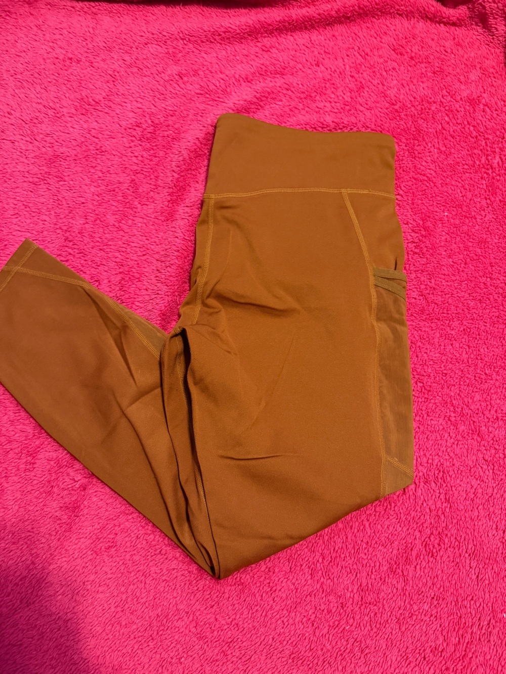 Fabletics High-Rise Rust Leggings with Side Pocket